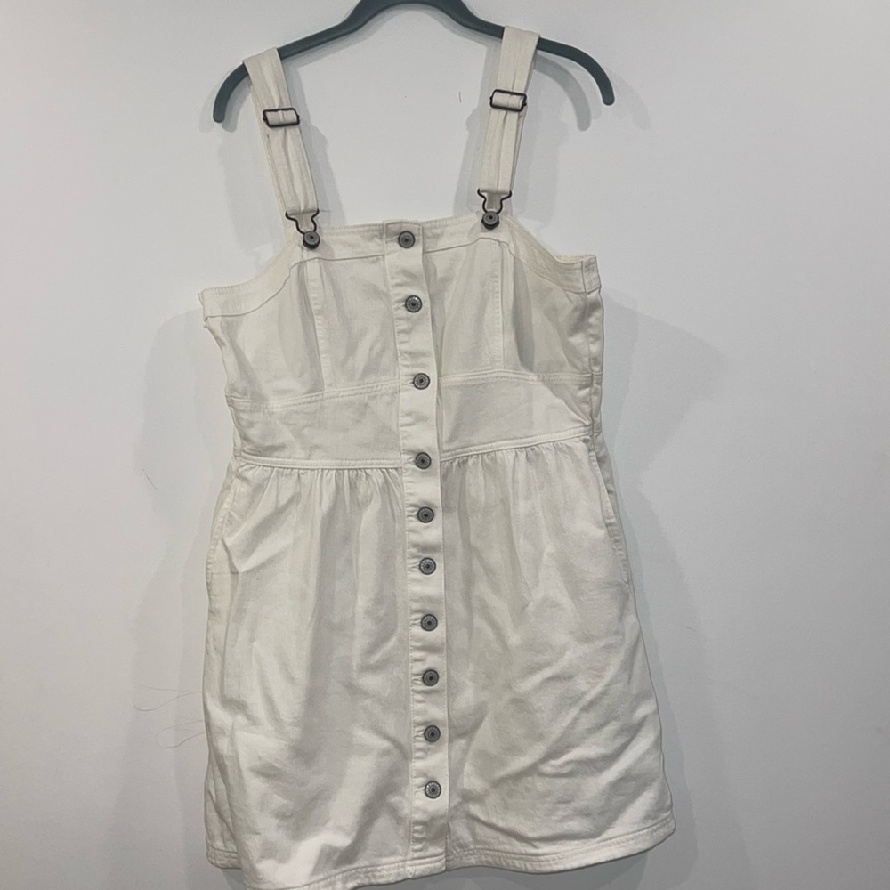White stretchy denim dress from American eagle. Worn once, like new condition.